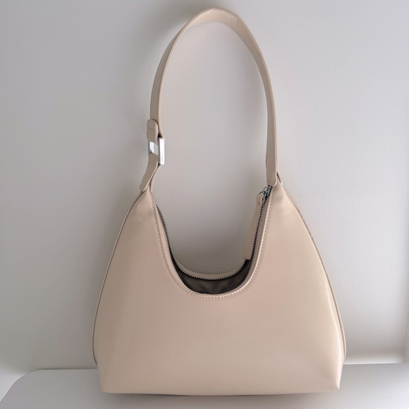 Handbags - Elegant Cream Shoulder Bag